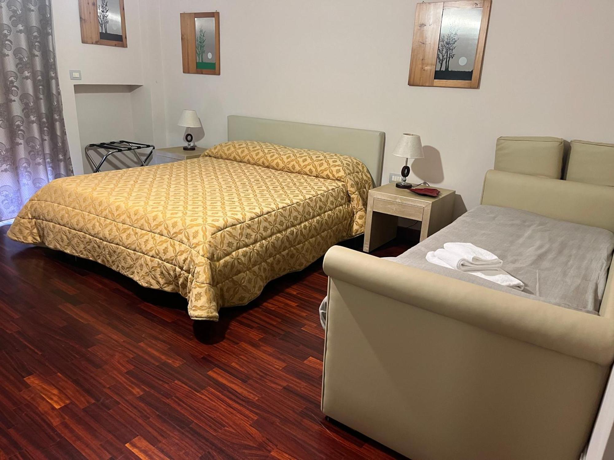 Gioviale Rooms 포르티코 디 로마냐 외부 사진